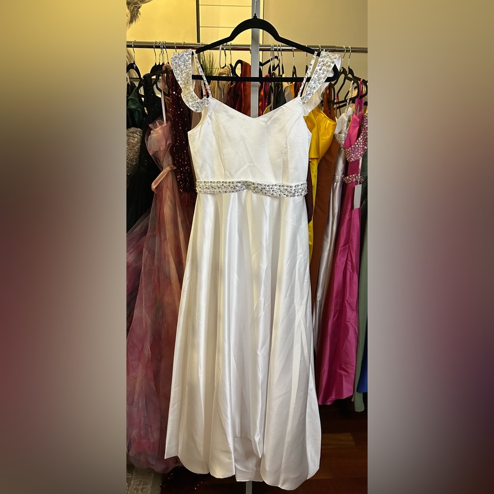 Elegant White Gown with Silver Accents Junior